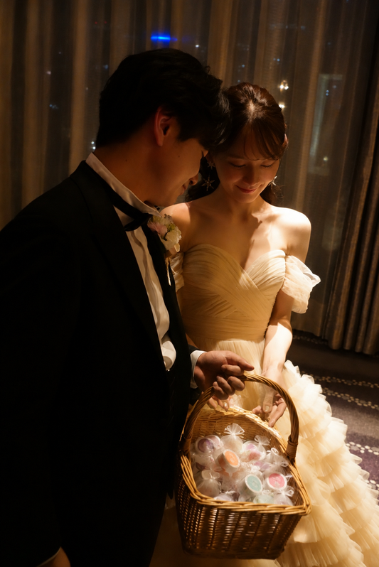 大切な一日の「ありがとう」を香りに。ESSUのキャンドルが結婚式のプチギフトに選ばれました